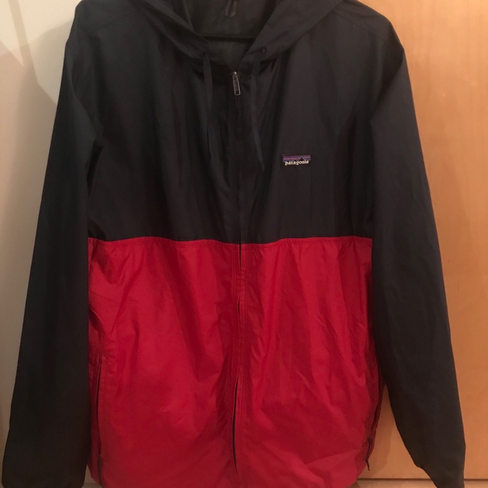 Patagonia wind breaker